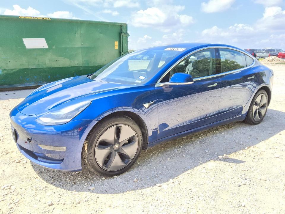 2018 Tesla Model 3 VIN 5YJ3E1EA1JF041715 COPART salvage auction — BURN, TX - CERTIFICATE OF TITLE (P), sold $100 on 2026-07-21 (photo 1)