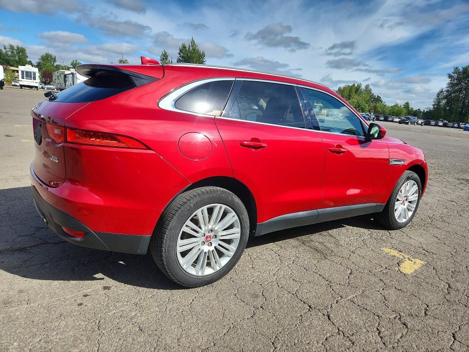 2019 Jaguar F-pace VIN SADCN2GX0KA366930 COPART salvage auction — MECHANICAL, Or - Certificate Of Title, sold $4,550 on 2026-07-18 (photo 3)