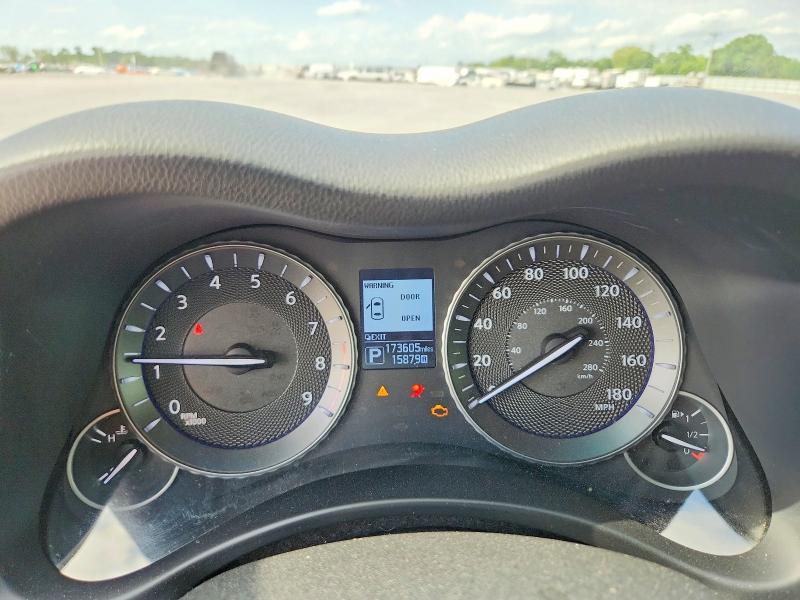 2015 Infiniti Q70 VIN JN1BY1AP2FM540148 COPART salvage auction — MINOR DENT/SCRATCHES, Nc - Certificate Of Title, sold $1,050 on 2026-07-18 (photo 9)