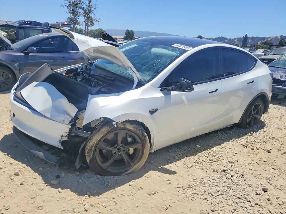 2026 Tesla Model y VIN 7SAYGDED7TF431994 COPART salvage auction — FRONT END, Ca - Dis/Dlr/Exp Only Clean Title, sold $22,500 on 2026-07-15 (photo 1)