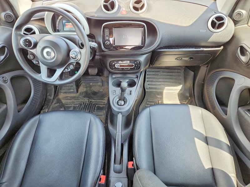 2016 Smart Fortwo VIN WMEFJ5DA9GK153905 COPART salvage auction — REAR END, ON - PERMIT SALVAGE, sold $250 on 2026-07-21 (photo 8)