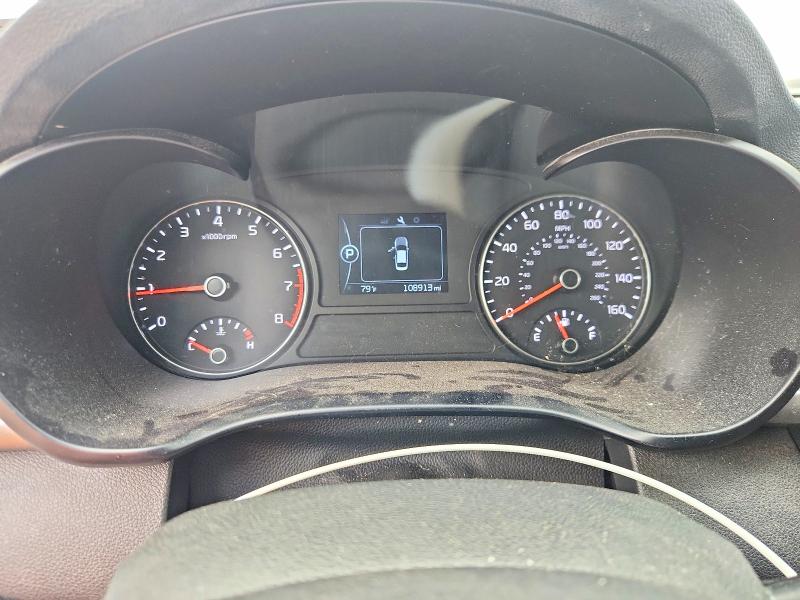 2017 Kia Optima VIN 5XXGT4L35HG155365 COPART salvage auction — FRONT END, Va - Certificate Of Title, sold $175 on 2026-07-21 (photo 9)