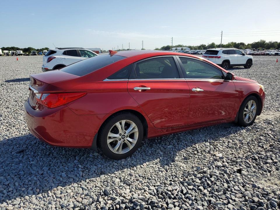 2013 Hyundai Sonata VIN 5NPEC4AC9DH516217 COPART salvage auction — SIDE, Fl - Cert Of Title Slvg Rebuildable, sold $10 on 2026-07-28 (photo 3)