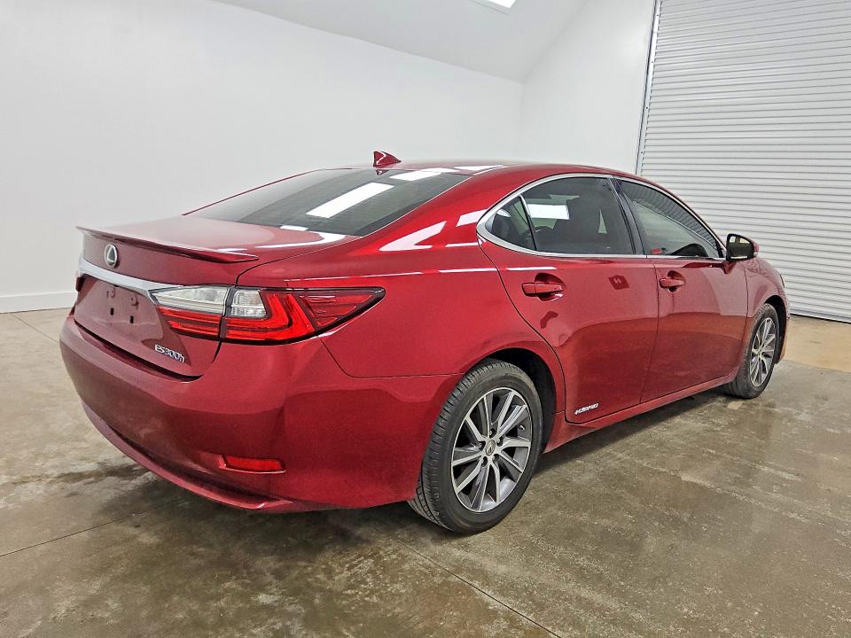 2016 Lexus ES VIN JTHBW1GG5G2113794 COPART salvage auction — MINOR DENT/SCRATCHES, Ga - Certificate Of Title, sold $9,700 on 2026-07-16 (photo 3)
