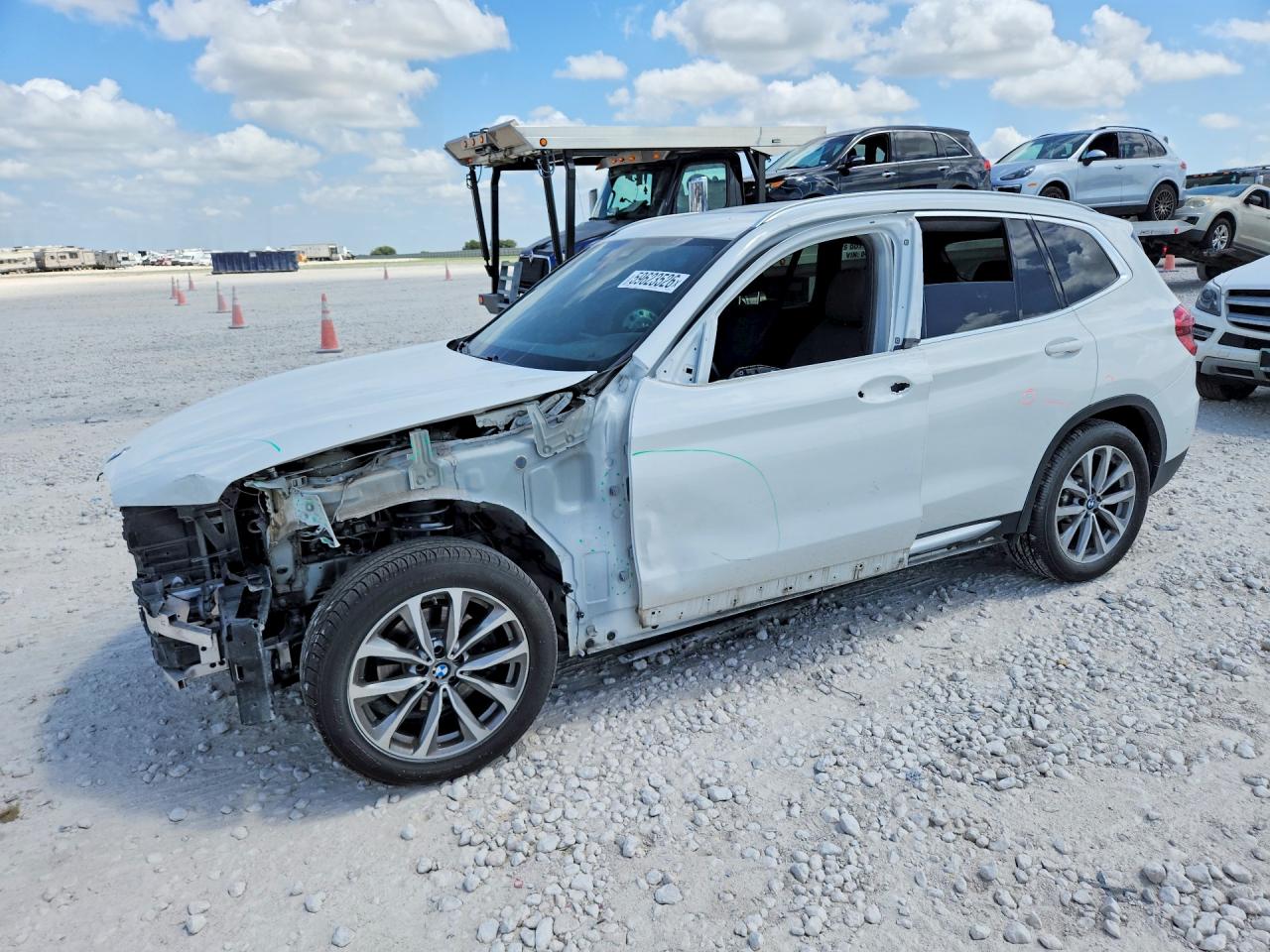 2019 BMW X3 VIN 5UXTR9C58KLP87262 — COPART salvage auction photo
