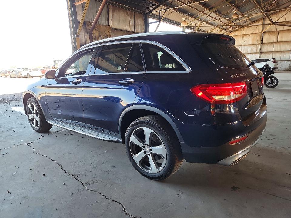 2016 Mercedes-benz Glc VIN WDC0G4JB9GF072884 COPART salvage auction — NORMAL WEAR, NJ - CERTIFICATE OF TITLE, sold $5,200 on 2026-08-10 (photo 2)