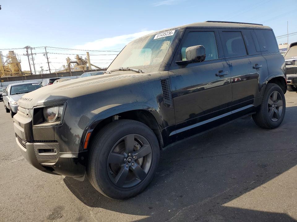 2022 Land rover Defender VIN SALE27RU8N2101158 COPART salvage auction — MINOR DENT/SCRATCHES, Ca - Dis/Dlr/Exp Only Clean Title, sold $10,300 on 2026-07-27 (photo 1)