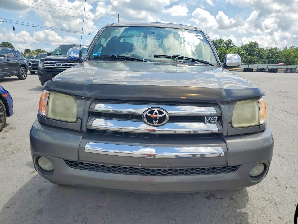 2004 Toyota Tundra VIN 5TBBT44114S448611 COPART salvage auction — MINOR DENT/SCRATCHES, TN - CERTIFICATE OF TITLE, sold $300 on 2026-07-27 (photo 5)