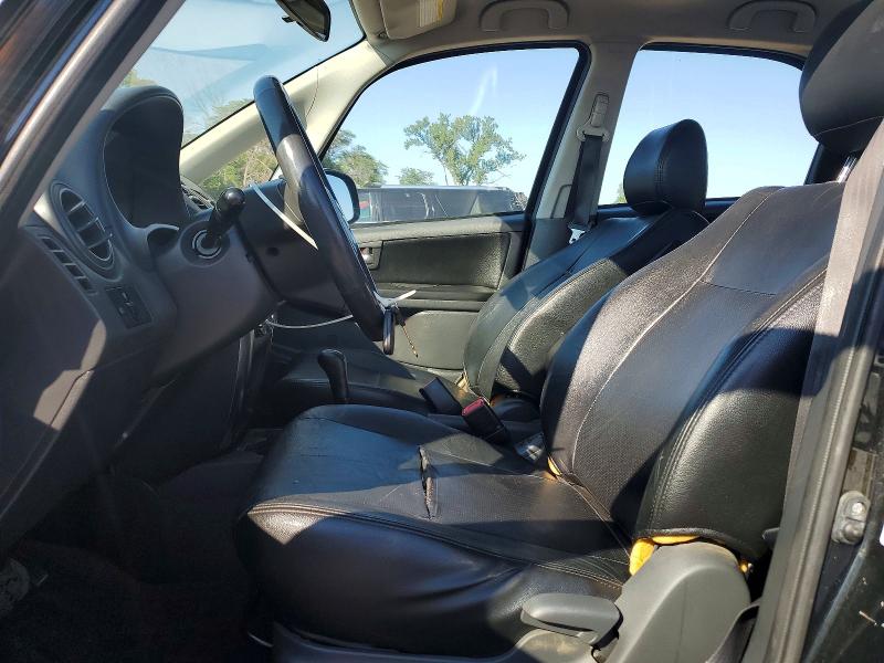2009 Suzuki Sx4 VIN JS2YB417895100854 COPART salvage auction — SIDE, IA - CERT OF TITLE-SALVAGE TITLE, sold $525 on 2026-09-04 (photo 7)