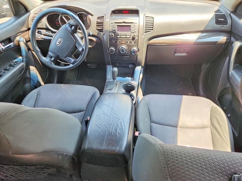 2011 Kia Sorento VIN 5XYKT4A29BG174783 COPART salvage auction — MINOR DENT/SCRATCHES, Nj - Certificate Of Title, sold $1,050 on 2026-07-30 (photo 8)
