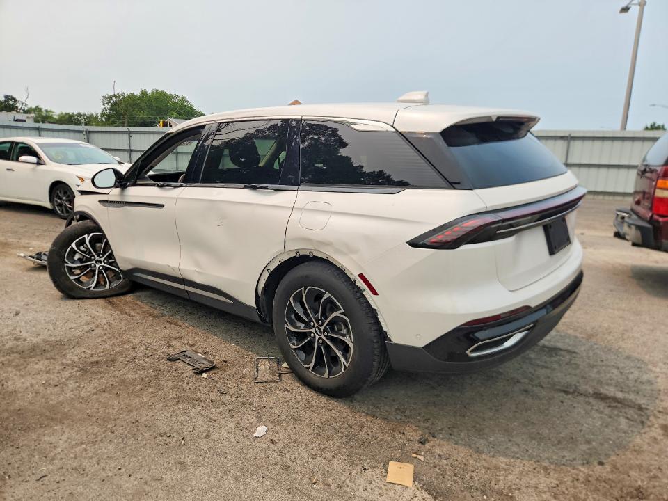 2024 Lincoln Nautilus VIN 5LMPJ8JA7RJ824434 COPART salvage auction — FRONT END, Nj - Cert Of Title-Salvage, sold $9,100 on 2026-08-27 (photo 2)