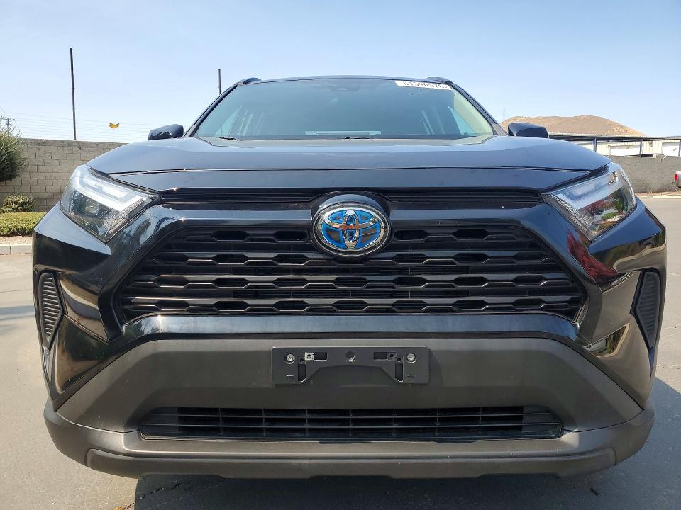 2023 Toyota Rav 4 VIN 4T3RWRFV7PU091111 COPART salvage auction — NORMAL WEAR, NJ - DIS/DLR/EXP ONLY CLEAN TITLE (P), sold $18,200 on 2026-07-30 (photo 5)