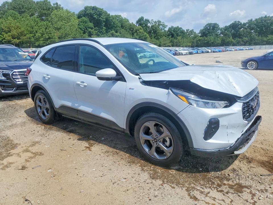 2025 Ford Escape VIN 1FMCU9NA9SUB21155 COPART salvage auction — FRONT END, TN - CERTIFICATE OF TITLE (P), sold $8,300 on 2026-07-27 (photo 4)