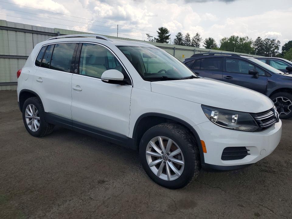 2017 Volkswagen Tiguan VIN WVGSV7AX2HK008899 COPART salvage auction — MECHANICAL, Pa - Cert Of Title (P), sold $2,050 on 2026-08-07 (photo 4)