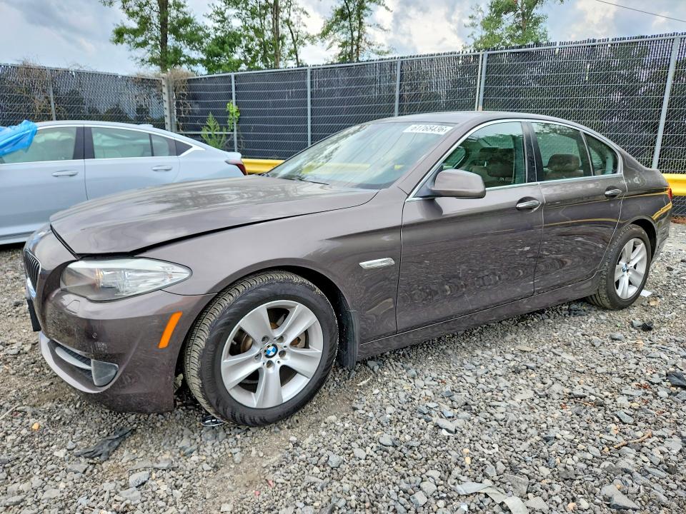 2011 BMW 5er VIN WBAFR1C50BC749120 COPART salvage auction — MINOR DENT/SCRATCHES, MD - CERTIFICATE OF TITLE, sold $275 on 2026-07-24 (photo 1)