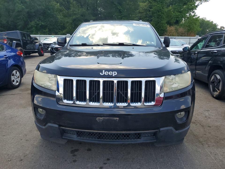 2011 Jeep Grand cherokee VIN 1J4RR4GG4BC515389 COPART salvage auction — MINOR DENT/SCRATCHES, Pa - Cert Of Title, sold $1,000 on 2026-07-09 (photo 5)