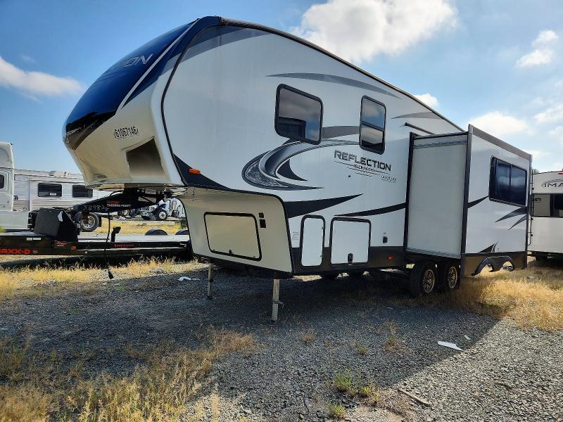 2022 Grand design Reflection VIN 573FR3328N3339828 COPART salvage auction — WATER/FLOOD, TX - SALVAGE TITLE-FLOOD DAMAGE, sold $11,100 on 2026-10-01 (photo 2)