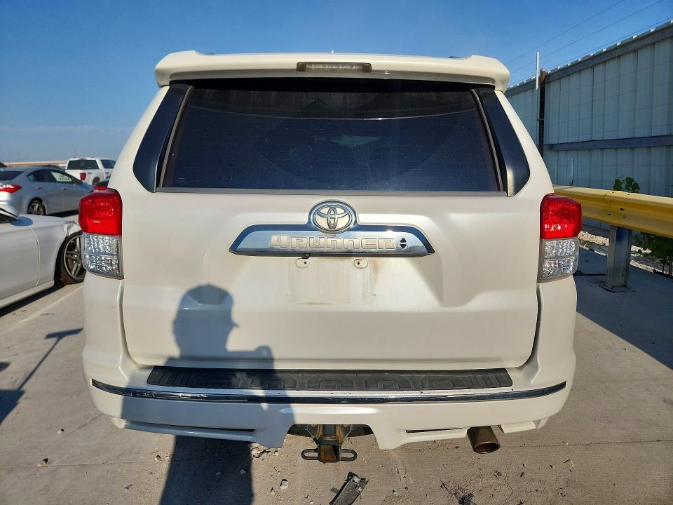 2010 Toyota 4runner VIN JTEZU5JR5A5002025 COPART salvage auction — FRONT END, TX - SALVAGE VEHICLE TITLE, sold $1,250 on 2026-07-28 (photo 6)