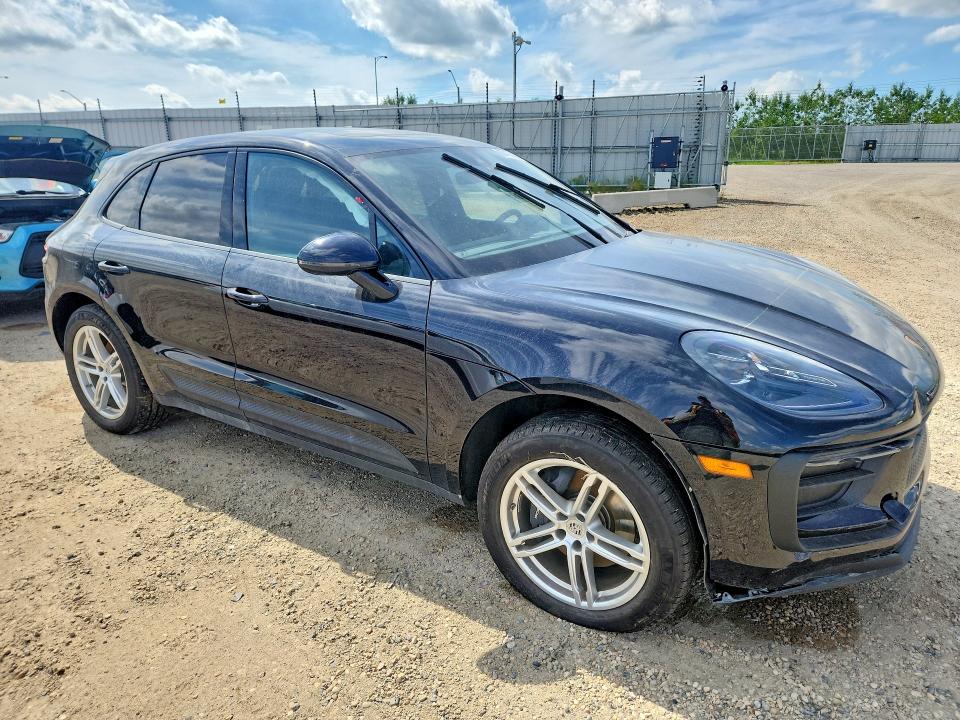 2026 Porsche Macan VIN WP1AA2A59TLB01918 COPART salvage auction — FRONT END, AB - BOS - SALVAGE, sold $29,750 on 2026-10-01 (photo 4)