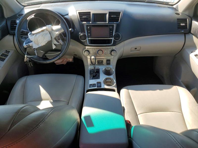 2013 Toyota Highlander VIN 5TDBK3EHXDS194025 COPART salvage auction — FRONT END, Ma - Cert Of Title-Reconstrctd Coll, sold $2,400 on 2026-07-17 (photo 8)