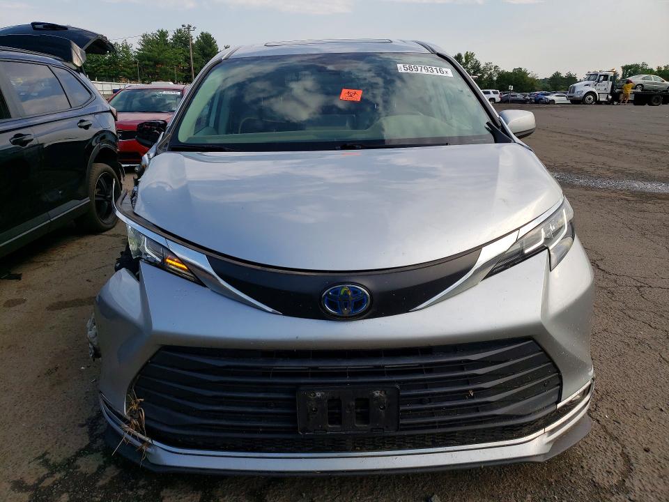2021 Toyota Sienna VIN 5TDYSKFC1MS020383 COPART salvage auction — FRONT END, CT - CERT OF TITLE-SALVAGE, sold $475 on 2026-07-24 (photo 5)