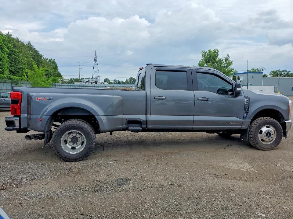 2023 Ford VIN 1FT8W3DT9PED81965 COPART salvage auction — REAR END, On - Permit No Brand - Unfit (P), sold $28,250 on 2026-07-21 (photo 3)