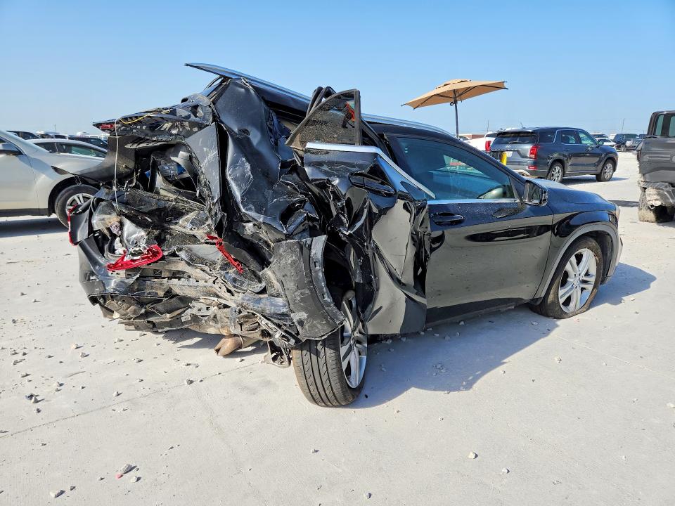 2018 Mercedes-benz Gla-klasse VIN WDCTG4GB4JJ474160 COPART salvage auction — REAR END, Tx - Salvage Vehicle Title, sold $1,700 on 2026-08-21 (photo 3)