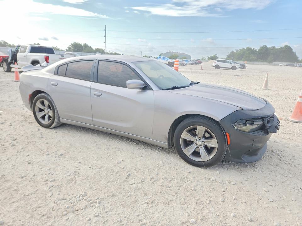 2016 Dodge Charger VIN 2C3CDXHG1GH203131 COPART salvage auction — FRONT END, TX - SALVAGE VEHICLE TITLE, sold $2,350 on 2026-08-27 (photo 4)