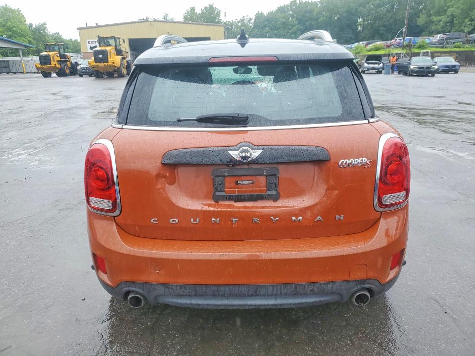 2017 Mini Cooper VIN WMZYT5C36H3D78771 COPART salvage auction — WATER/FLOOD, NY - MV907A-FLOOD SALVAGE, sold $4,550 on 2026-08-06 (photo 6)