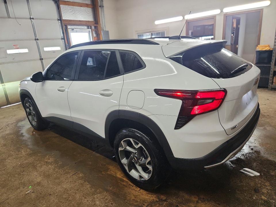 2025 Chevrolet Trax VIN KL77LHEP7SC182904 COPART salvage auction — FRONT END, IL - CERTIFICATE OF TITLE, sold $9,100 on 2026-07-14 (photo 2)