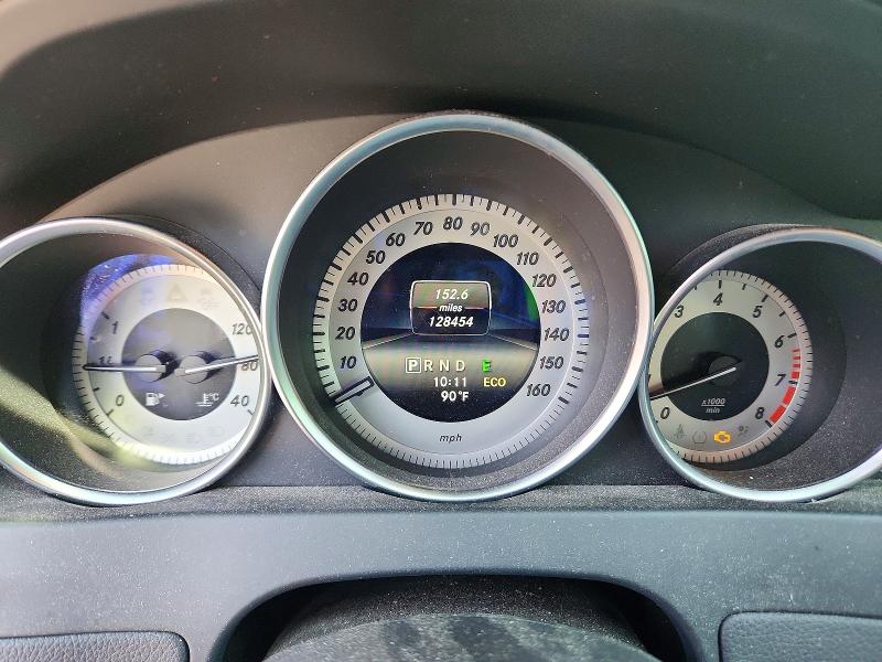 2014 Mercedes-benz C-klasse VIN WDDGF8ABXEA957772 COPART salvage auction — WATER/FLOOD, Nj - Cert Of Title-Salvage Flood, sold $1,275 on 2026-08-08 (photo 9)