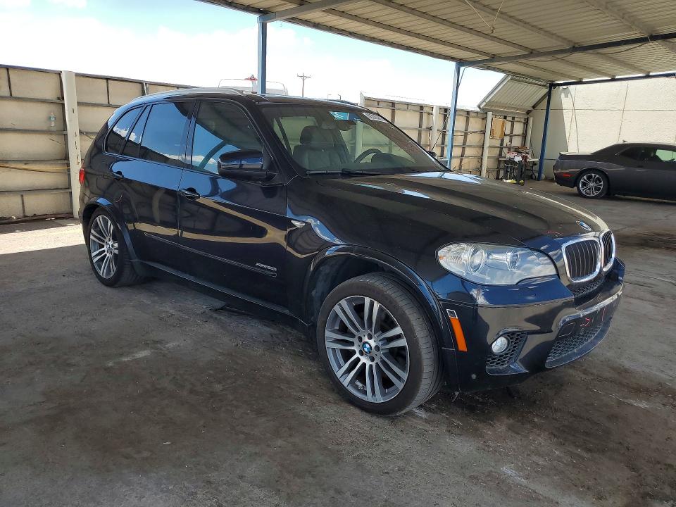 2013 BMW X5 VIN 5UXZV8C51D0C16431 COPART salvage auction — MINOR DENT/SCRATCHES, Al - Certificate Of Title (P), sold $600 on 2026-07-31 (photo 4)
