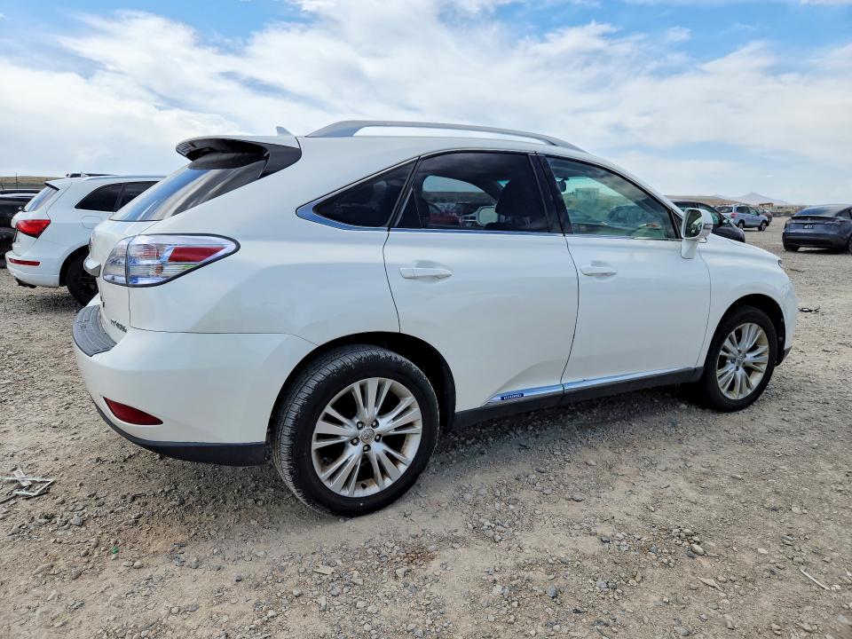 2011 Lexus Rx 450h VIN JTJBC1BA7B2420399 COPART salvage auction — MINOR DENT/SCRATCHES, CA - CERTIFICATE OF TITLE, sold $2,550 on 2026-07-10 (photo 3)