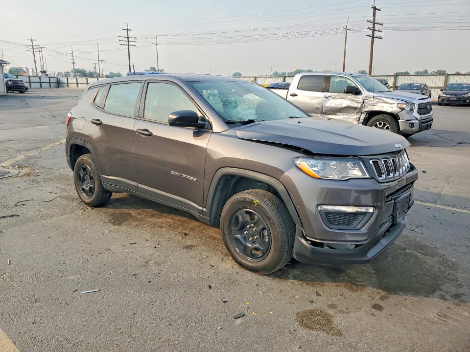 2018 Jeep Compass VIN 3C4NJDAB8JT415596 COPART salvage auction — FRONT END, ID - SALVAGE CERTIFICATE OF TITLE, sold $1,600 on 2026-08-21 (photo 4)