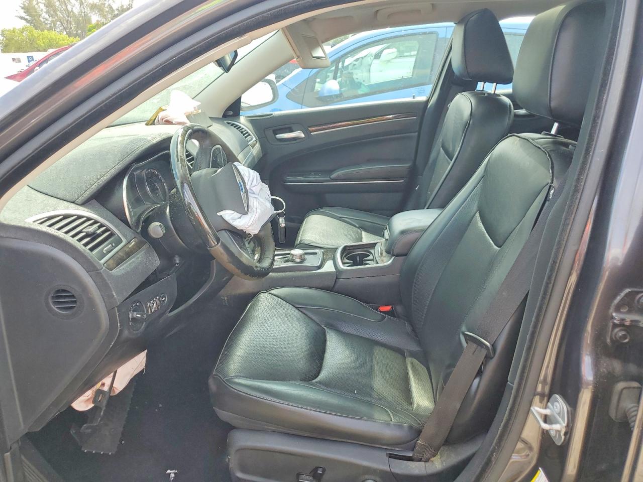 2020 Chrysler 300 VIN 2C3CCAEG4LH102809 COPART salvage auction — Front End, FL - CERTIFICATE OF DESTRUCTION, sold $2,700 on 2026-09-11 (photo 7)