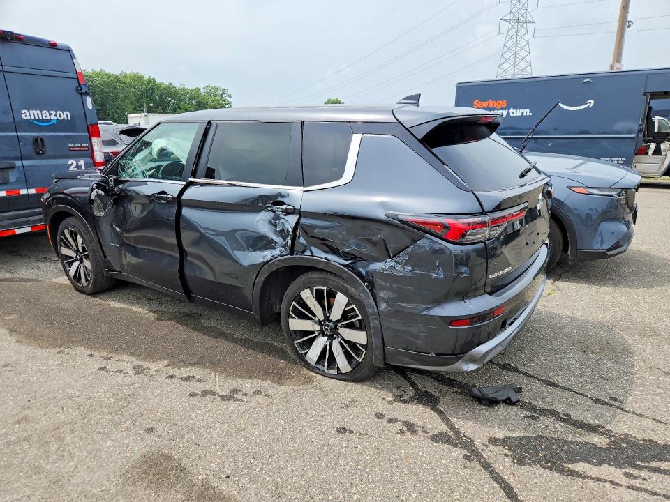 2025 Mitsubishi Outlander VIN JA4J3VA80SZ045381 COPART salvage auction — SIDE, NC - CERTIFICATE OF TITLE (P), sold $8,600 on 2026-07-15 (photo 2)
