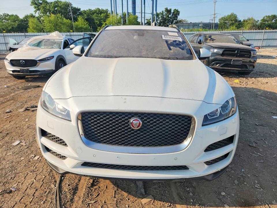 2018 Jaguar F-pace VIN SADCK2FN8JA260815 COPART salvage auction — MINOR DENT/SCRATCHES, MI - CERTIFICATE OF TITLE (P), sold $5,000 on 2026-07-29 (photo 5)