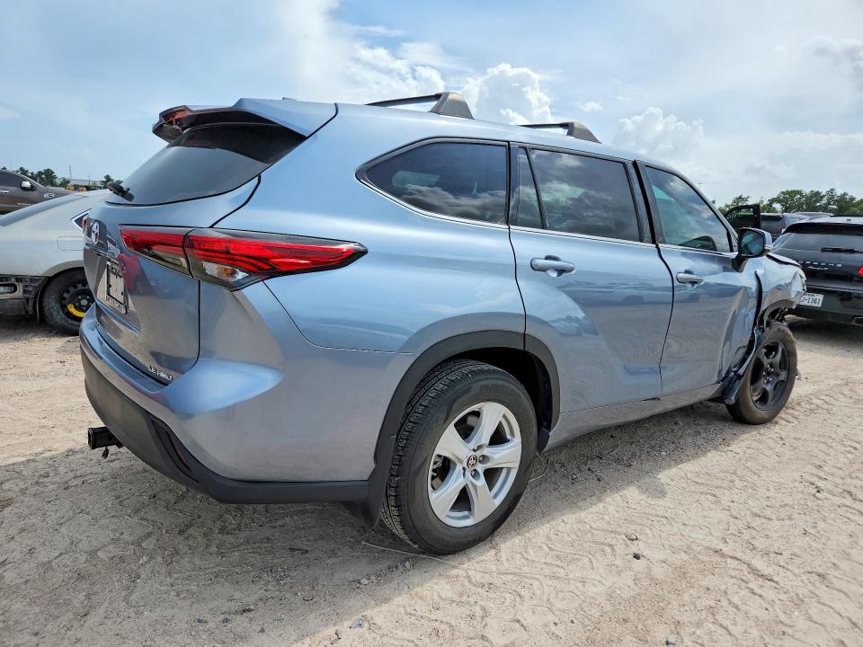2020 Toyota Highlander VIN 5TDBZRBH0LS034074 COPART salvage auction — FRONT END, Az - Cert Of Title - Salvage, sold $9,800 on 2026-07-17 (photo 3)