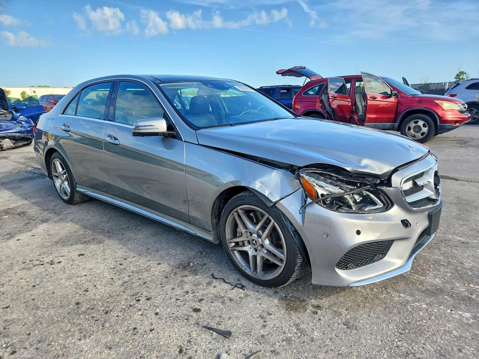 2014 Mercedes-benz E-klasse VIN WDDHF9BB3EA879134 COPART salvage auction — FRONT END, Fl - Cert Of Title Slvg Rebuildable, sold $3,000 on 2026-07-28 (photo 4)