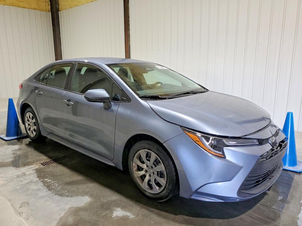 2025 Toyota Corolla VIN 5YFB4MDE1SP317370 COPART salvage auction — FRONT END, Ky - Certificate Of Title, sold $7,100 on 2026-07-22 (photo 4)