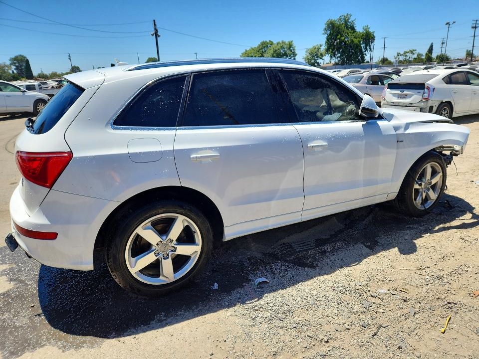 2012 Audi Q5 VIN WA1DKAFP9CA106851 COPART salvage auction — FRONT END, Ca - Dis/Dlr/Exp App For Dup Salvag, sold $850 on 2026-07-27 (photo 3)