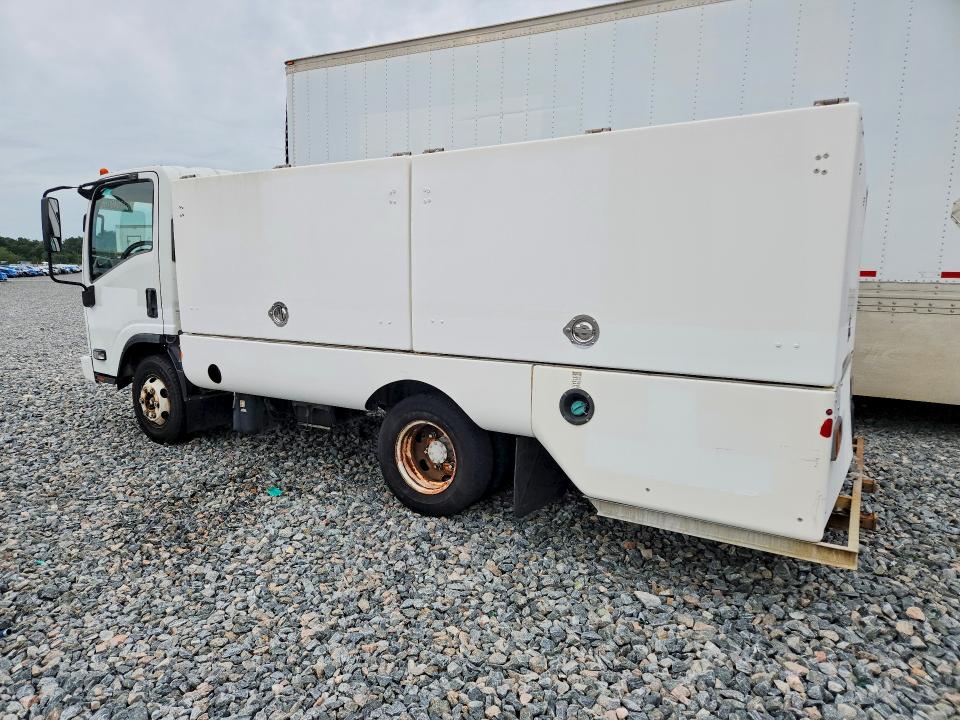 2017 Isuzu Npr VIN JALB4W174H7F00114 COPART salvage auction — MINOR DENT/SCRATCHES, FL - CERTIFICATE OF TITLE, sold $1,600 on 2026-07-23 (photo 2)