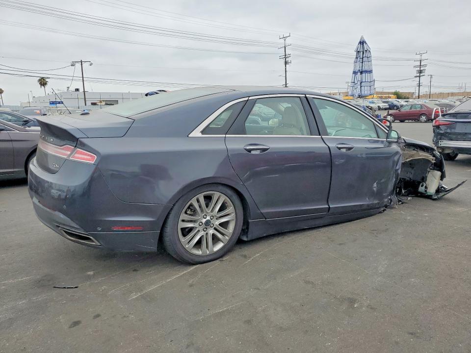 2014 Lincoln Mkz VIN 3LN6L2LU6ER833834 COPART salvage auction — FRONT END, CA - SALVAGE CERTIFICATE, sold $225 on 2026-07-22 (photo 3)