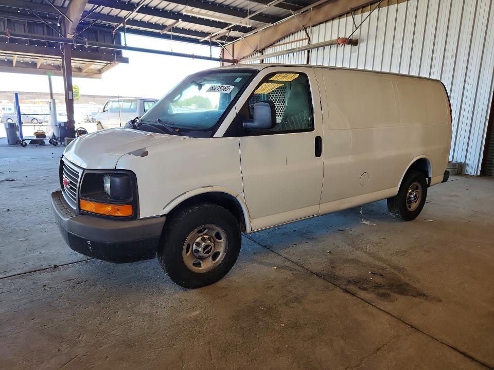 2013 Gmc Savana VIN 1GTW7FCA6D1101525 COPART salvage auction — MINOR DENT/SCRATCHES, CA - DIS/DLR/EXP ONLY CLEAN TITLE, sold $175 on 2026-07-30 (photo 1)