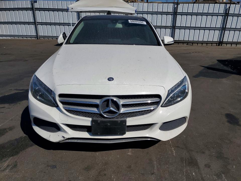 2017 Mercedes-benz C-klasse VIN 55SWF4HB0HU223544 COPART salvage auction — SIDE, CA - DIS/DLR/EXP ONLY CLEAN TITLE, sold $3,050 on 2026-07-30 (photo 5)