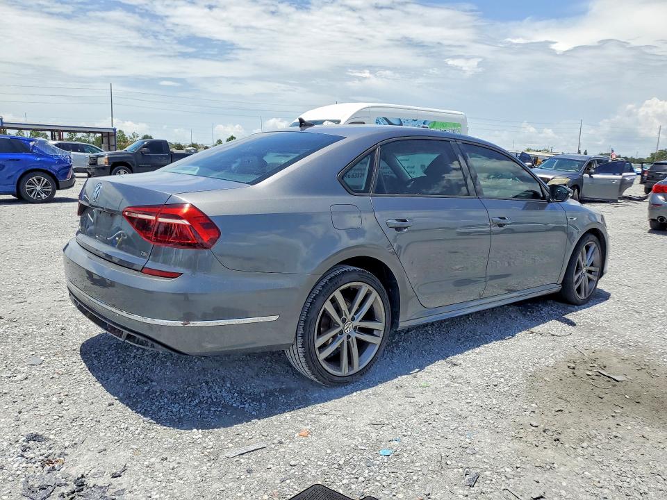 2018 Volkswagen Passat VIN 1VWAA7A33JC001773 COPART salvage auction — NORMAL WEAR, FL - CERTIFICATE OF TITLE, sold $2,750 on 2026-08-07 (photo 3)