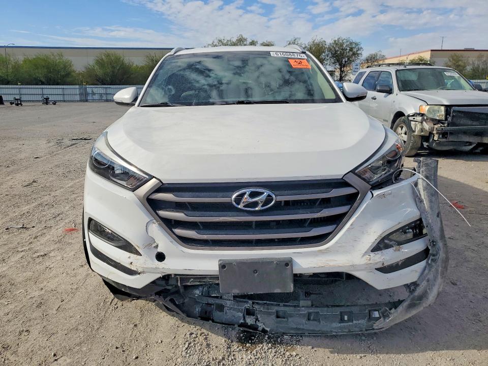 2016 Hyundai Tucson VIN KM8J33A24GU233276 COPART salvage auction — FRONT END, Nv - Salvage Title, sold $150 on 2026-07-28 (photo 5)