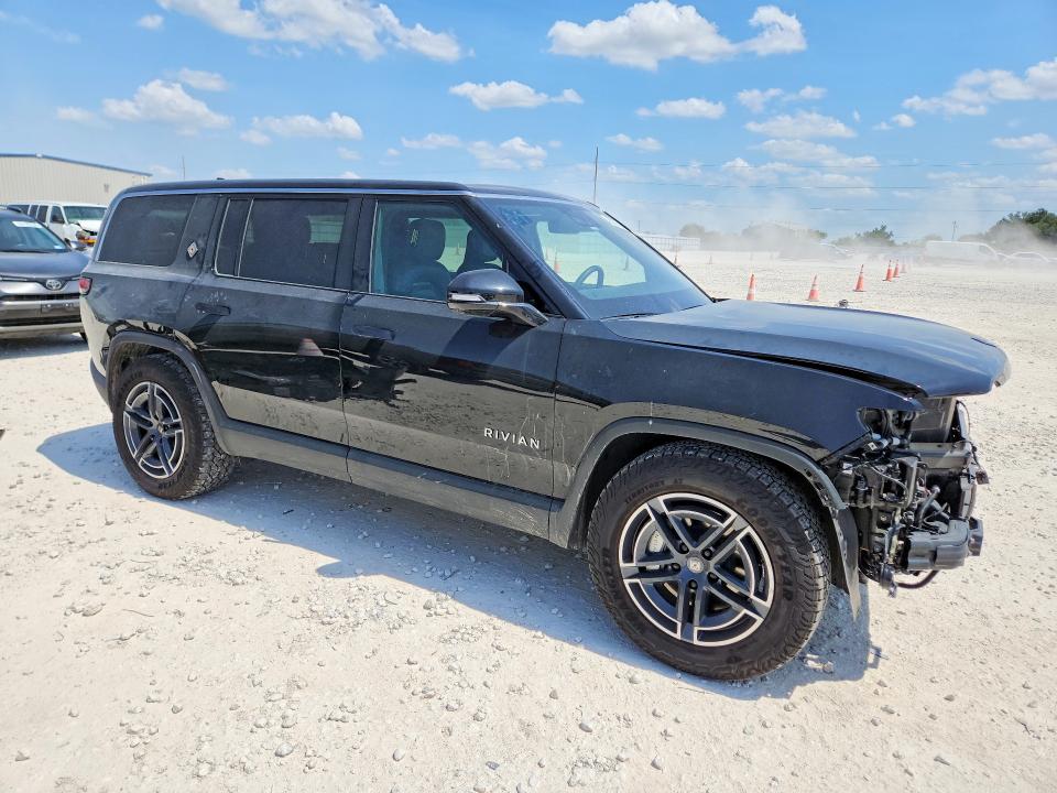 2025 Rivian R1s VIN 7PDSGBBA6SN045710 COPART salvage auction — FRONT END, Tx - Salvage Vehicle Title, sold $21,200 on 2026-08-27 (photo 4)