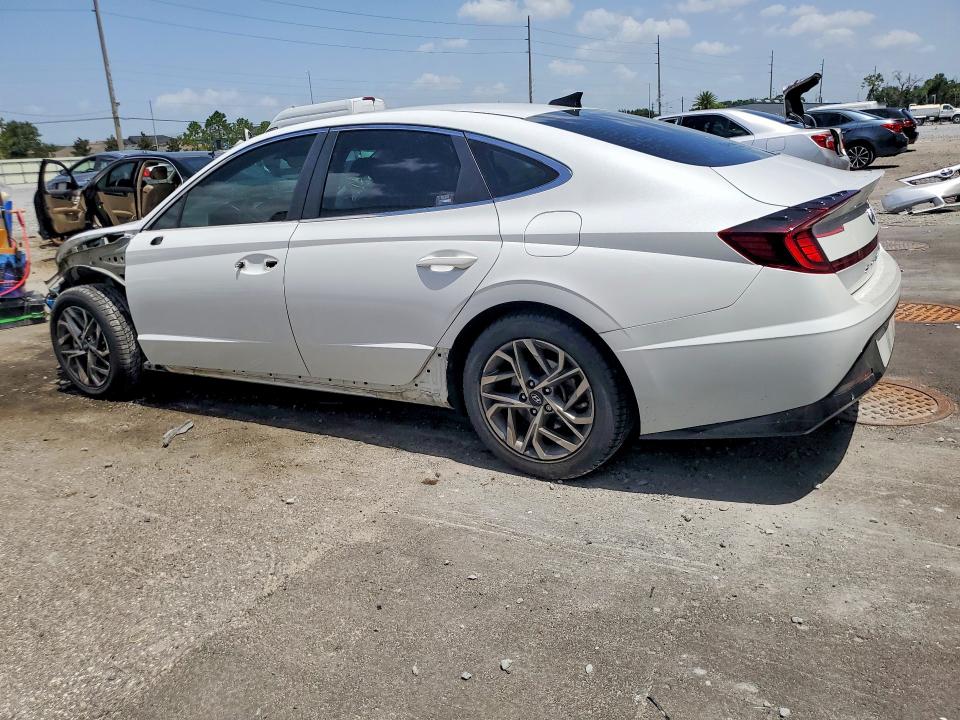 2021 Hyundai Sonata VIN 5NPEL4JA2MH083516 COPART salvage auction — FRONT END, Fl - Certificate Of Destruction, sold $2,800 on 2026-07-31 (photo 2)