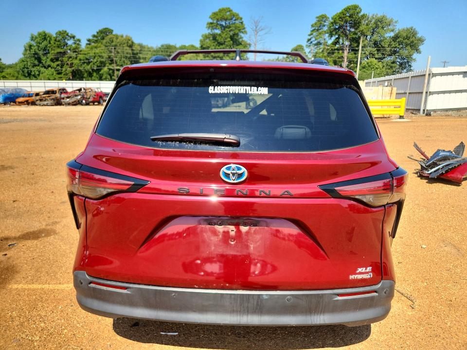 2022 Toyota Sienna VIN 5TDYRKEC8NS130667 COPART salvage auction — FRONT END, Tx - Salvage Vehicle Title, sold $7,800 on 2026-07-27 (photo 6)